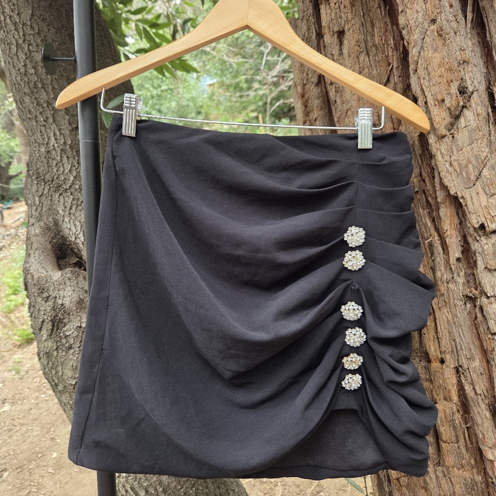 Fashion Nova Black‎ Pencil Skirt with Silver Accents